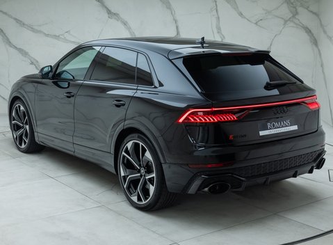Audi RS Q8 VORSPRUNG 12