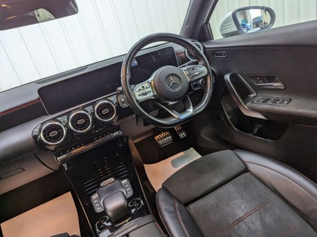 Mercedes-Benz A Class 1.3 A 200 AMG Line Exeutive Auto 5dr 47