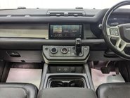 Land Rover Defender 3.0 Defender SE D MHEV Auto 4WD 5dr 46