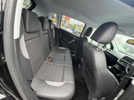 Peugeot 2008 BLUEHDI ALLURE 12