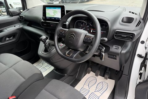 Citroen Berlingo 1000 DRIVER M PURETECH - NO VAT - REAR VIEW CAMERA - LOW MILEAGE 15