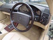 Mercedes-Benz SL Series 500SL-32 23