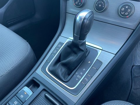 Volkswagen Golf 1.4 TSI BlueMotion Tech Match Edition DSG Euro 6 (s/s) 5dr 33
