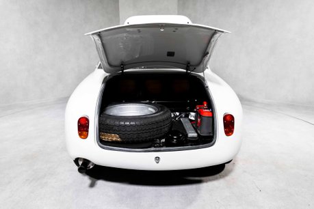 Alfa Romeo Giulietta SPRINT ZAGATO. 1 OF 200. EX COMPETITION CAR. EXTENSIVE DOCUMENTED HISTORY. 45