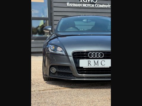 Audi TT 2.0 TFSI S line Coupe 3dr Petrol S Tronic Euro 5 (s/s) (211 ps) 5