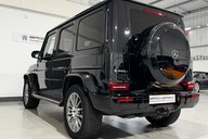 Mercedes-Benz G Series G 400 D 4MATIC AMG LINE PREMIUM 3