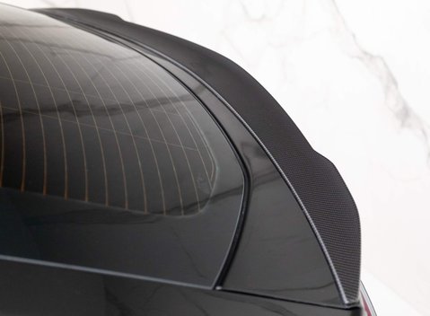 Lamborghini Urus V8 26