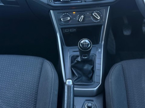 Volkswagen Polo 1.0 TSI SE Euro 6 (s/s) 5dr 38