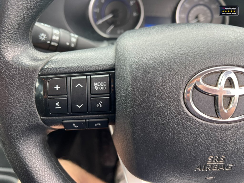 2017 Toyota HiluxCrew Cab 4X4 Active 4WD Air Con Rear Camera EURO 6 NO VAT — thumbnail 32 of 50