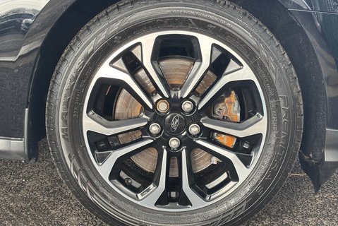 Ford Transit Connect 250 L2 Sport 120ps Tdci Panel Van - Rear Camera / Climate Control 32