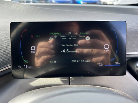 BYD Dolphin Surf 65kW Boost 43kWh 5dr Auto 19