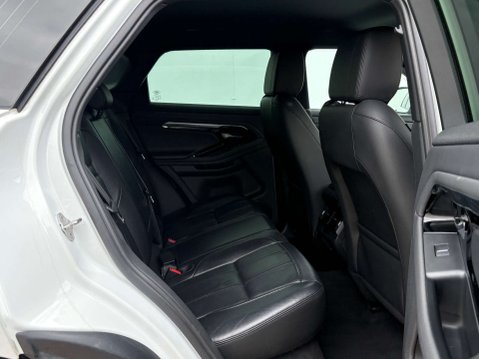 Land Rover Range Rover Evoque 2.0 Range Rover Evoque R-Dynamic S D Auto 4WD 5dr 20
