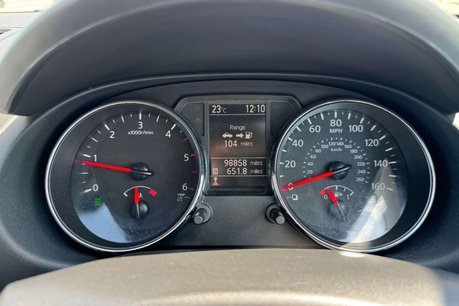 Nissan Qashqai 1.6 dCi 360 SUV 5dr Diesel Manual 4WD Euro 5 (s/s) (130 ps) 55