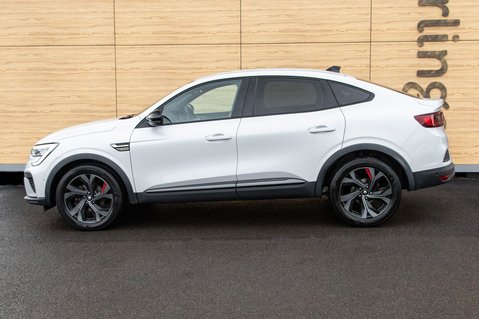 Renault Arkana RS LINE E-TECH 12