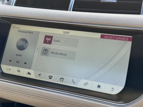 Land Rover Range Rover Sport 3.0 SD V6 Autobiography Dynamic Auto 4WD Euro 6 (s/s) 5dr 26