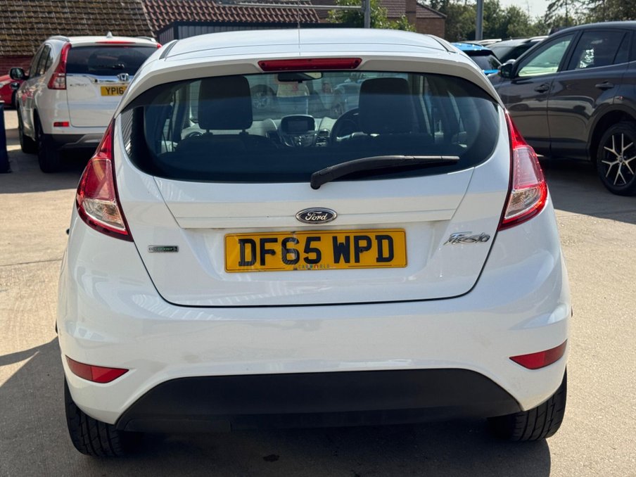 2015 Ford Fiesta — image 6