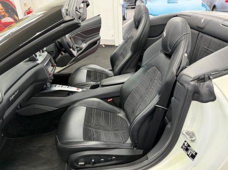 Ferrari California California T 43