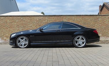 Mercedes-Benz CL AMG 4