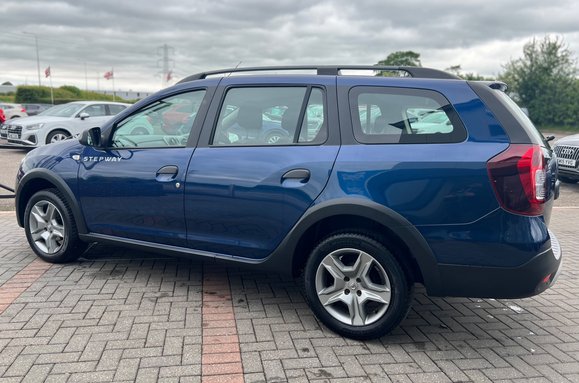 Dacia Logan STEPWAY COMFORT 1.0 TCE ESTATE 17