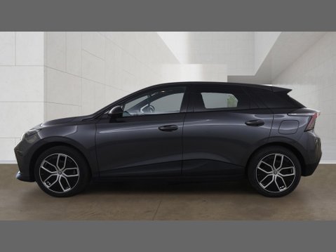 MG MG4 64kWh Trophy Long Range Hatchback 5dr Electric Auto (203 ps) 6