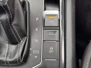 Volkswagen Tiguan 2.0 Tiguan R-Line TDI BlueMotion Technology 4Motion Semi-Auto 4WD 5dr 37