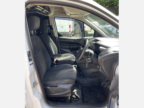 Ford Transit Connect 1.5 TDCi 220 Panel Van 5dr Diesel Manual L1 H1 (120 g/km, 74 bhp) 22