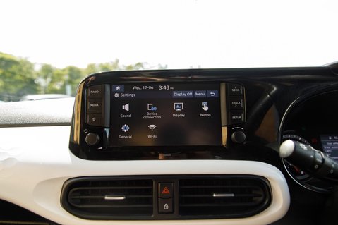 Hyundai i10 MPI PREMIUM 27
