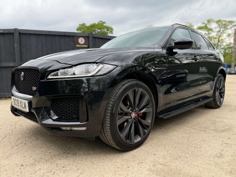 Jaguar F-Pace 3.0 F-PACE S AWD D Auto 4WD 5dr 9