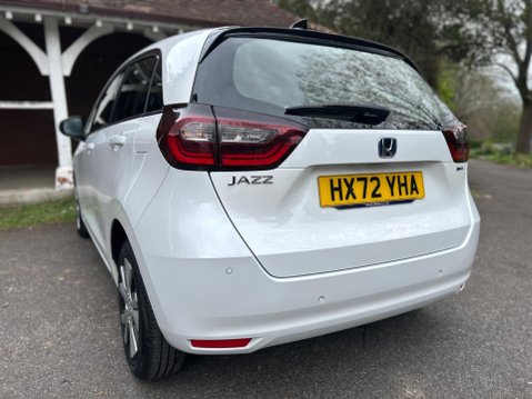 Honda Jazz I-MMD SR 20