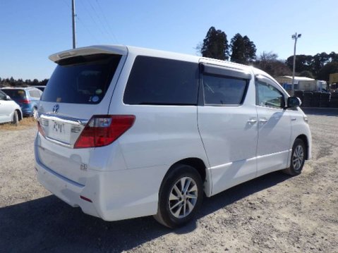 Toyota Alphard 2.4 HYBRID 3