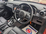 MG ZS EXCLUSIVE 13