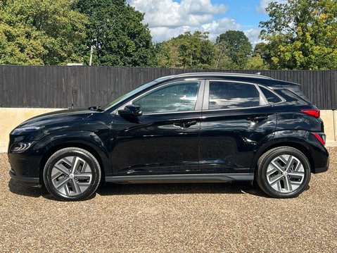 Hyundai KONA PREMIUM 6