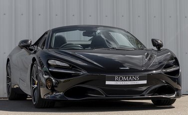 McLaren 720S Spider Performance 1