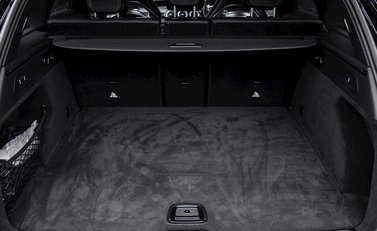 Mercedes-Benz GLC 63 S 4Matic 31