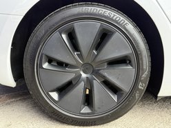 Tesla Model 3 Saloon 4dr Electric Auto RWD (208 ps) 15