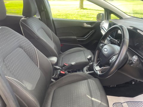 Ford Fiesta 1.0T EcoBoost Titanium Euro 6 (s/s) 5dr 21