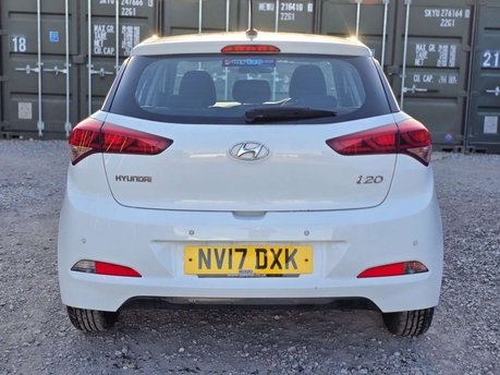 Hyundai i20 1.4 SE Hatchback 5dr Petrol Auto Euro 6 (100 ps) 13