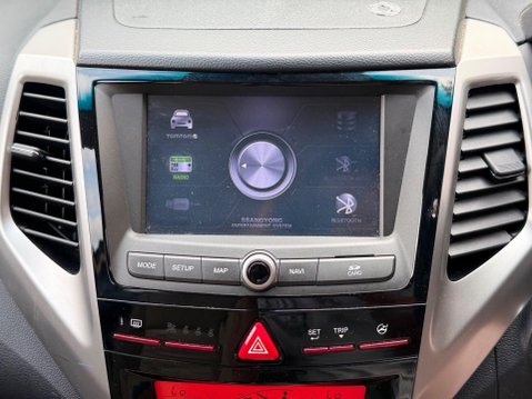 SsangYong Tivoli 1.6 e-XDi ELX Euro 6 5dr 22