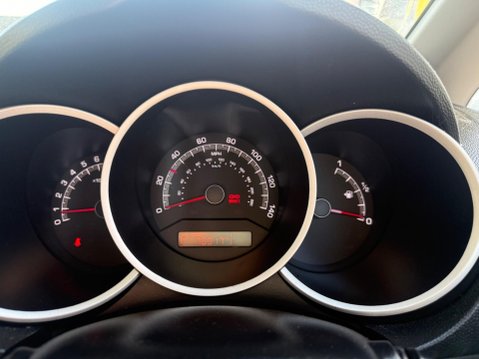 Kia Venga 1.6 3 Auto Euro 5 5dr (Sat Nav) 6