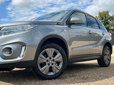 Suzuki Vitara SZ-T BOOSTERJET MHEV 15
