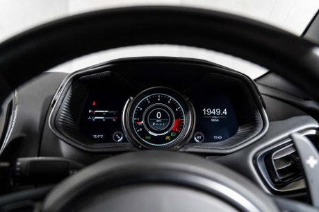Aston Martin DB11 AMR V12. FULL ASH. H & C SEATS. CARBON FIBRE INTERIOR PACK. FRONT END PPF. 41