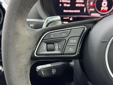 Audi RS3 2.5 TFSI Audi Sport Edition Saloon 4dr Petrol S Tronic quattro Euro 6 (s/s) 33