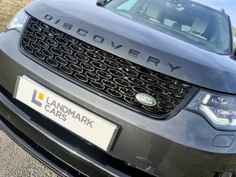 Land Rover Discovery SDV6 HSE LUXURY 17