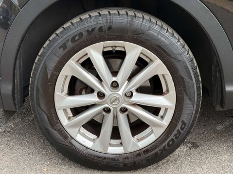 Nissan Qashqai 1.5 dCi Acenta Premium SUV 5dr Diesel Manual 2WD Euro 5 (s/s) (110 ps) 42