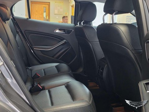 Mercedes-Benz GLA 1.6 GLA200 Sport Euro 6 (s/s) 5dr 58