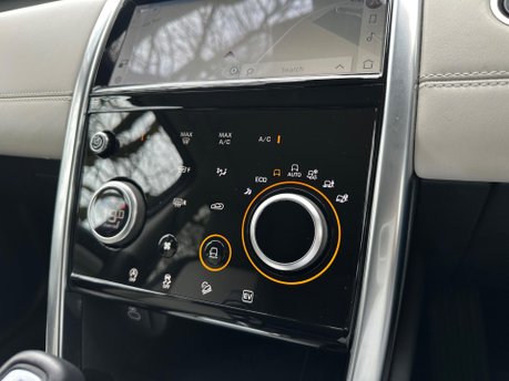 Land Rover Discovery Sport R-DYNAMIC HSE PHEV 50