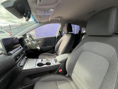 Hyundai KONA 39kWh Premium SUV 5dr Electric Auto (10.5kW Charger) (136 ps) 33