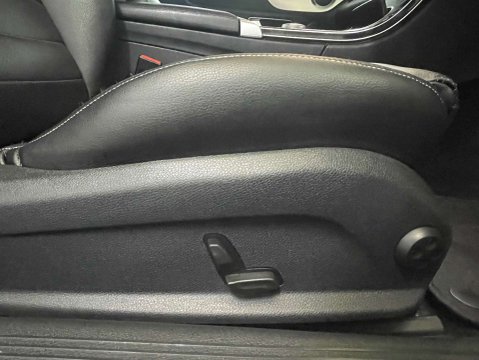 Mercedes-Benz C Class 2.1 C 220 AMG Line D Auto 2dr 15