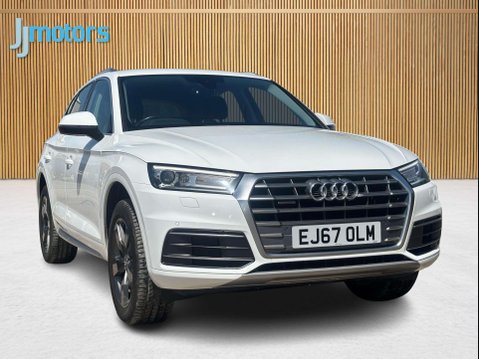 Audi Q5 2.0 TDI Sport SUV 5dr Diesel S Tronic quattro Euro 6 (s/s) (190 ps) 4
