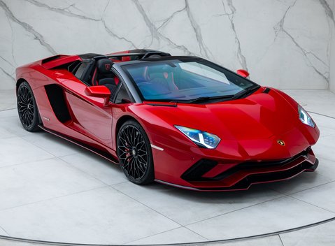 Lamborghini Aventador S LP 740-4 ROADSTER 14